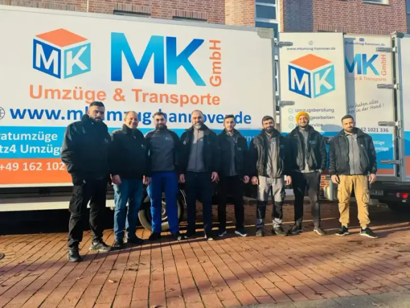 MK Umzüge Hannover – Erfahrenes Umzugsunternehmen Umzugsteam von MK Umzüge & Transporte GmbH bei einem Umzug in Hannover